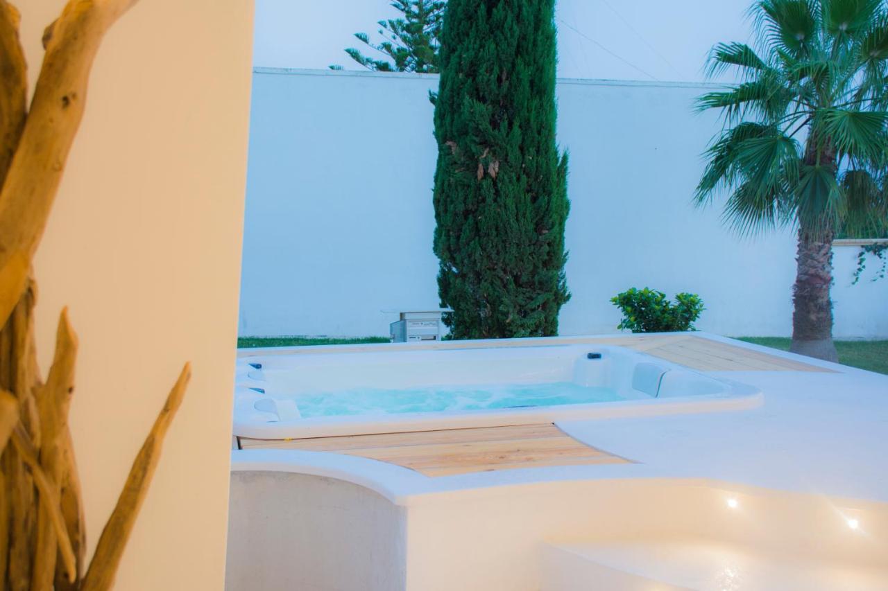 Valentino Luxury Room Porto Cesareo Luaran gambar